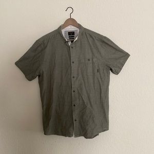 Quicksilver short sleeve shirt